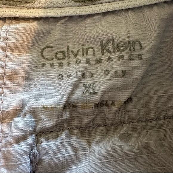 Calvin Kline Womens Performance Tan Shorts Size XL - Picture 9 of 12